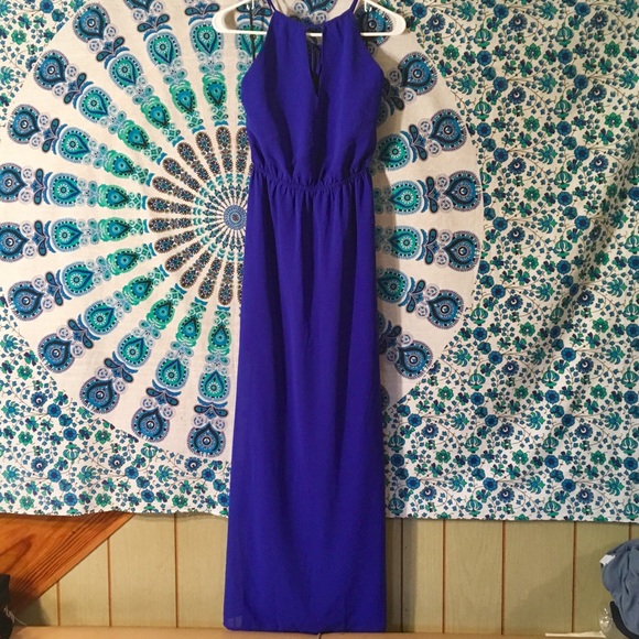 Forever 21 Dresses & Skirts - Royal blue V-neck maxi dress